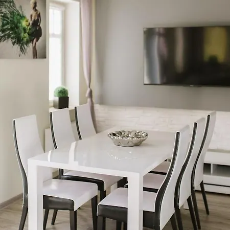 Apartament 15 Delux- Bliżej Zdroju Polanica-Zdrój