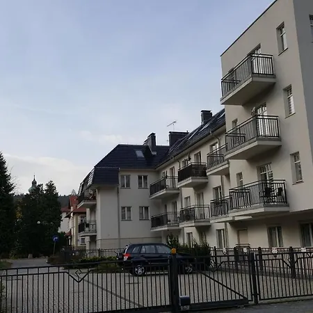 15 Delux- Bliżej Zdroju *