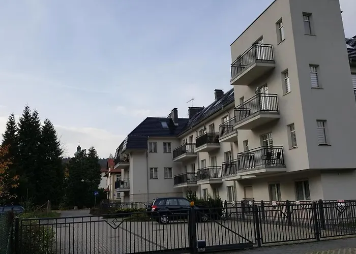 Luxury - Blizej Zdroju *